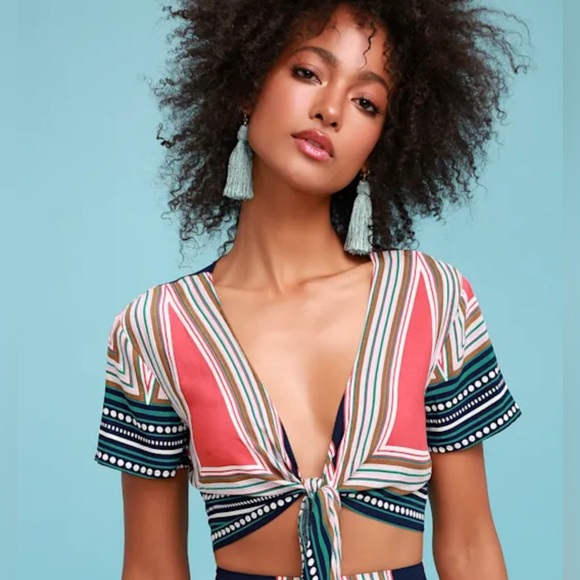 Lulus Tops - Lulus Geo Grande Navy Blue Print Cropped Tie-Front Top Festival Boho Size XL